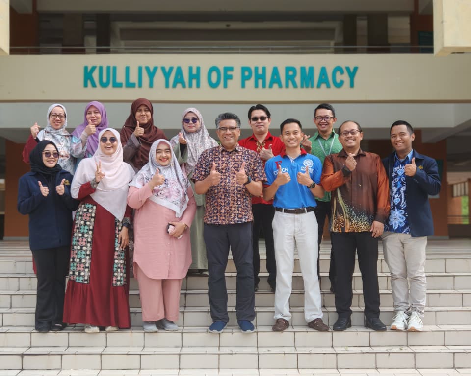 Educational Visit from Universitas Ahmad Dahlan (UAD), Yogyakarta to Kulliyyah of Pharmacy, IIUM & IKOP Pharma